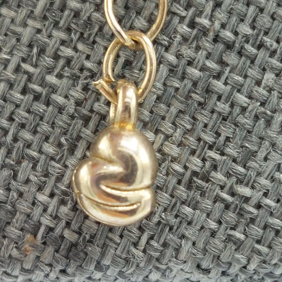 Faux Pearl Necklace 4 Strand Gold Toned Chains Laced - Picture 8 of 9